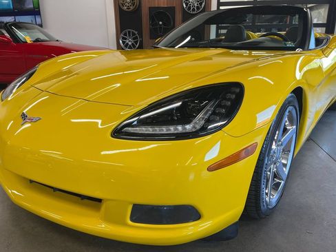 Used 2007 Chevrolet Corvette Convertible w/ Preferred Equipment Group RWD image 29
