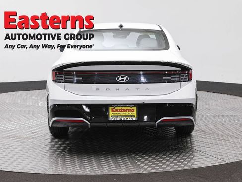 Used 2024 Hyundai Sonata SEL FWD image 6
