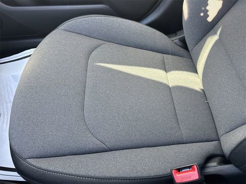 New 2025 Kia K4 LXS image 35