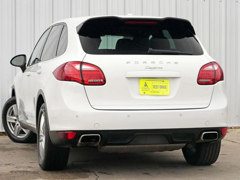 Used 2014 Porsche Cayenne image 5