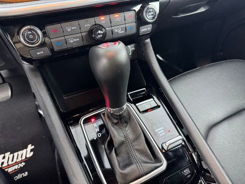 Used 2024 Jeep Compass Limited image 18