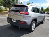 Used 2017 Jeep Cherokee Latitude w/ Comfort & Sound Group image 3