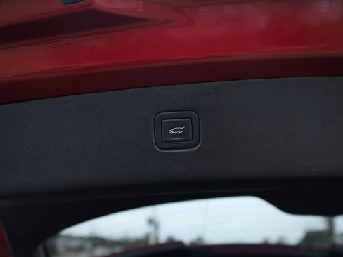 Used 2020 Chevrolet Blazer RS image 6