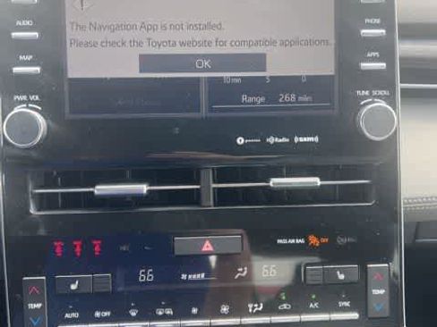 Used 2019 Toyota Avalon XLE w/ Moonroof Package image 14