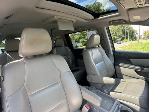 Used 2015 Honda Odyssey EX-L image 37