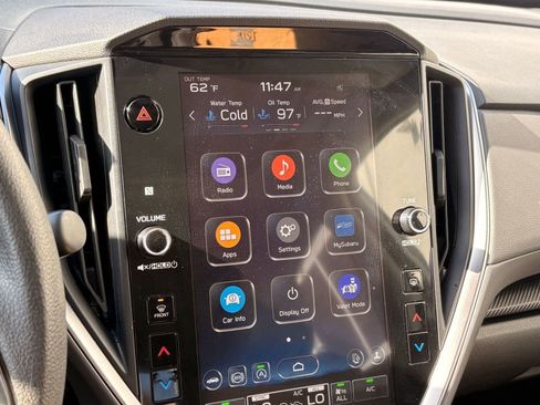 Used 2024 Subaru Crosstrek 2.0i Premium image 29