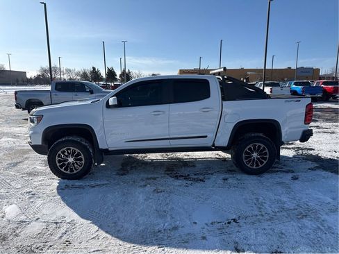 Used 2022 Chevrolet Colorado ZR2 image 8