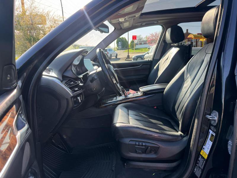 Used 2014 BMW X5 xDrive35i w/ Luxury Line AWD/4WD image 10