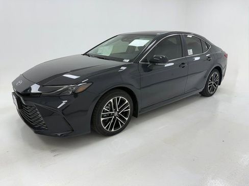 New 2026 Toyota Camry XLE FWD image 5