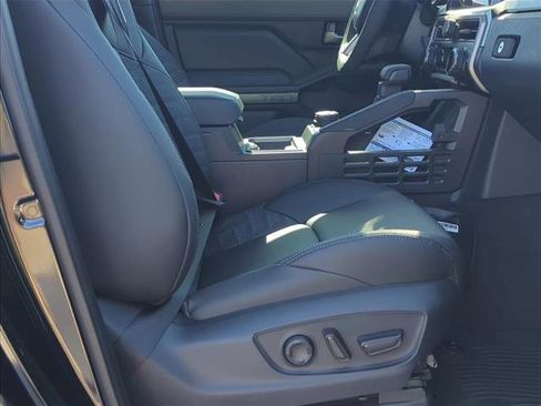 New 2025 Toyota Tacoma TRD Off-Road image 18