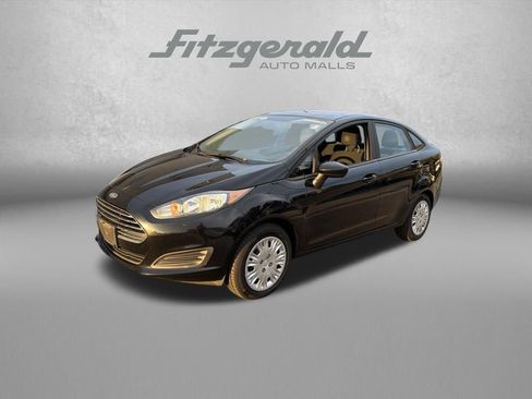 Used 2019 Ford Fiesta S FWD image 2