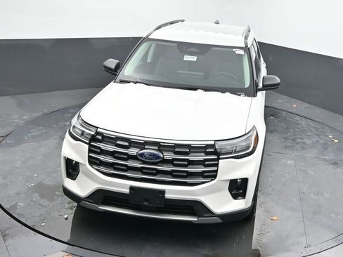 New 2026 Ford Explorer Active w/ Active Comfort Package image 35