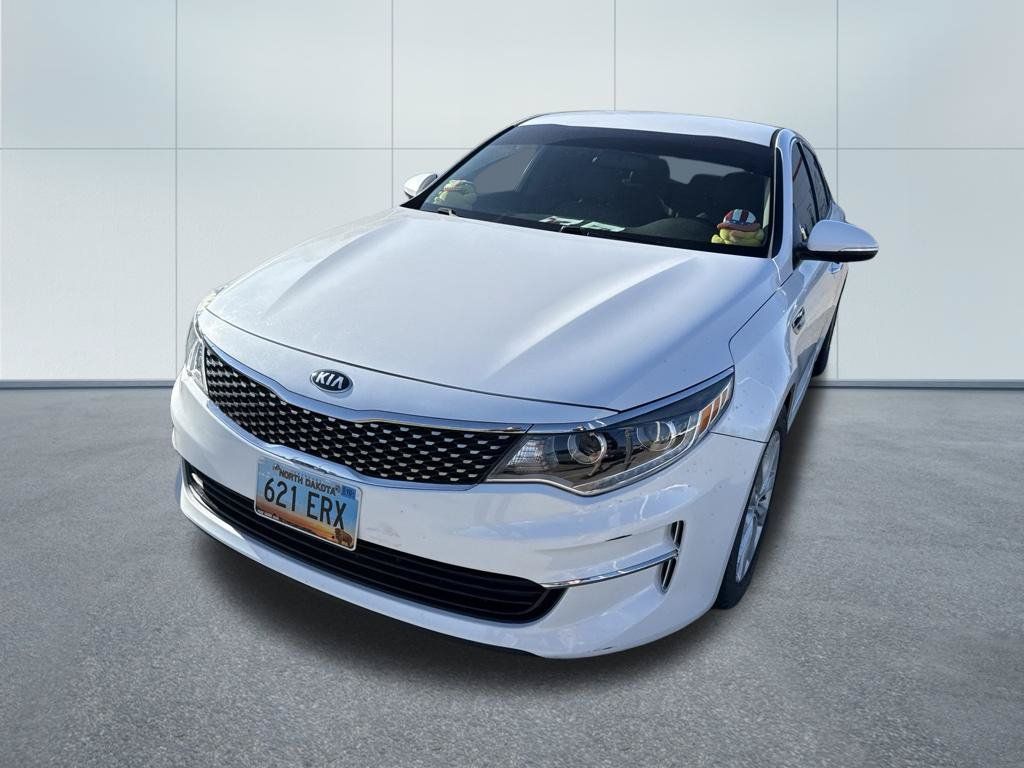 Used 2017 Kia Optima EX FWD image 3