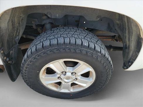 Used 2014 Toyota Tundra SR5 image 12