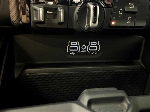 Used 2024 RAM 1500 Limited w/ Trailer Tow Group image 32