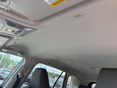 Certified 2025 Toyota RAV4 XLE FWD image 29