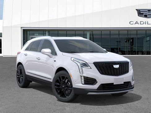 New 2026 Cadillac XT5 Premium Luxury w/ LPO, ONYX Package FWD image 31