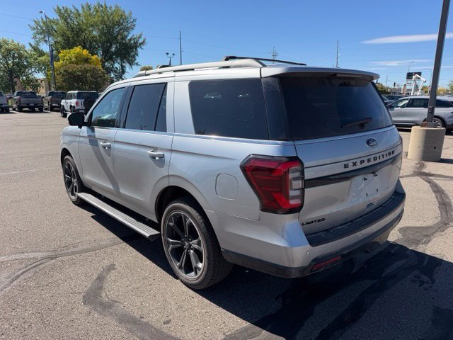 Used 2024 Ford Expedition Limited AWD/4WD image 8