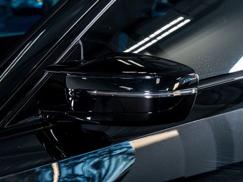 Used 2023 BMW M2 w/ Lighting Package image 22