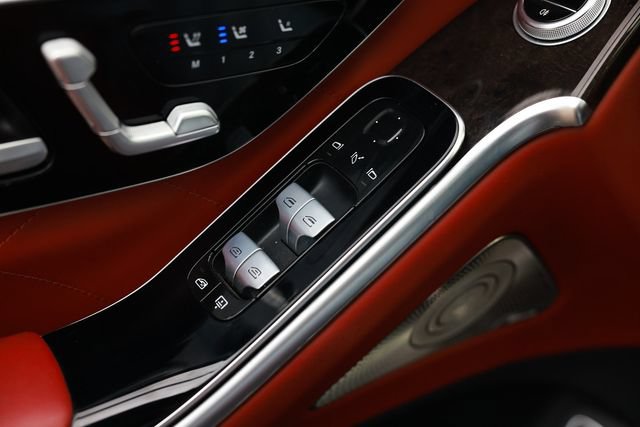 Used 2022 Mercedes-Benz S 580 4MATIC Sedan image 57