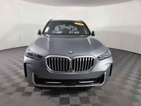 Used 2025 BMW X5 sDrive40i w/ Premium Package RWD image 3