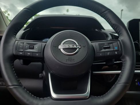 Certified 2024 Nissan Pathfinder Platinum image 29