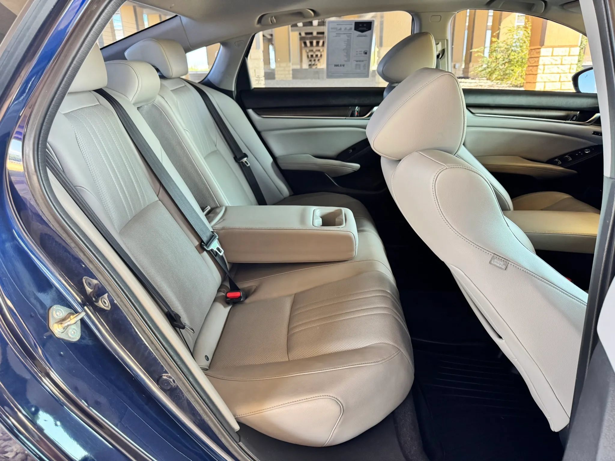 Used 2018 Honda Accord Touring image 22