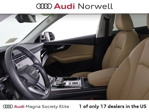 Used 2023 Audi Q8 Premium Plus w/ Premium Plus Package AWD/4WD image 19