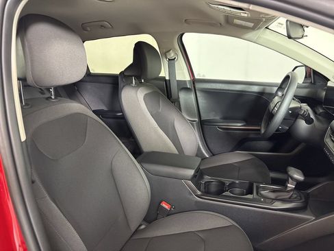 New 2026 Kia K4 FWD image 19