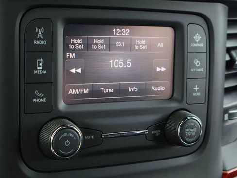 Used 2022 RAM 1500 Rebel AWD/4WD image 15