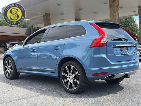 Used 2015 Volvo XC60 T6 AWD/4WD image 4
