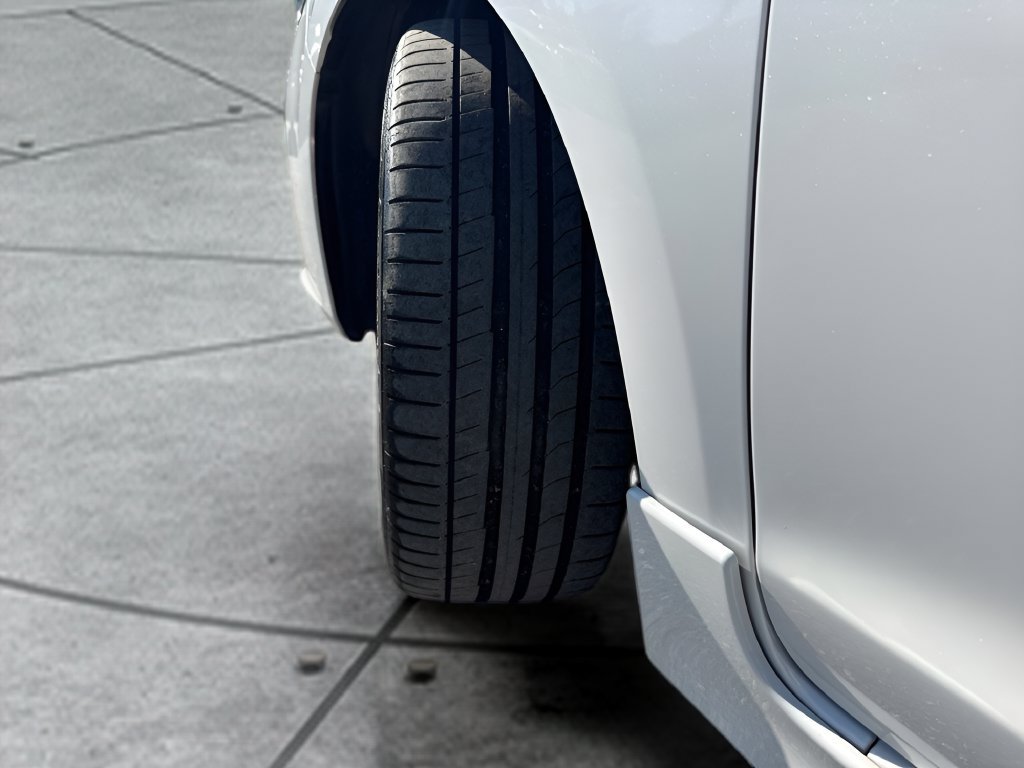 Used 2022 Acura ILX w/ Premium & A-SPEC Package FWD image 34