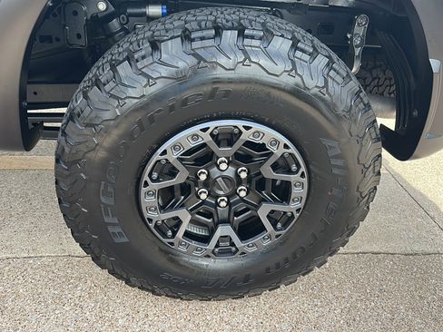 Used 2025 Ford F150 Raptor w/ Equipment Group 803A Raptor R image 14