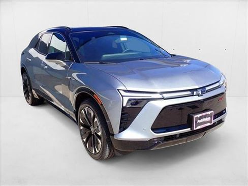 New 2025 Chevrolet Blazer EV RS w/ Super Cruise Package image 7