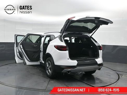 Used 2024 Chevrolet Blazer LT w/ Convenience Package image 55