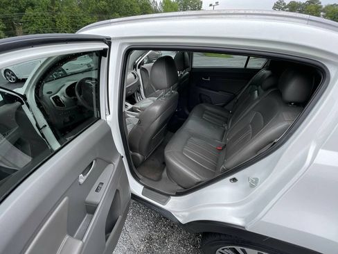 Used 2016 Kia Sportage EX w/ EX Premium Package AWD/4WD image 9