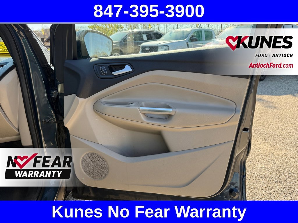 Used 2019 Ford Escape Titanium AWD/4WD image 42