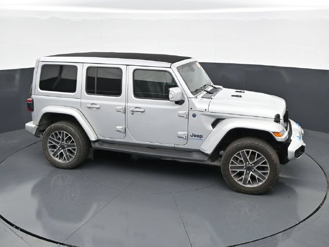 Used 2024 Jeep Wrangler High Altitude AWD/4WD image 36