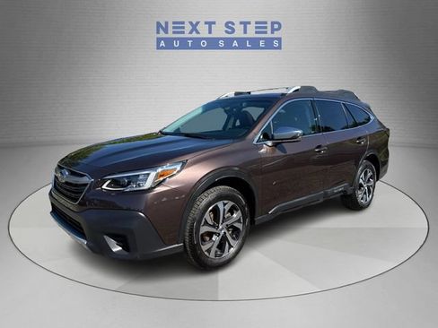 Used 2021 Subaru Outback Touring XT AWD/4WD image 3
