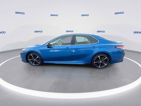 Used 2019 Toyota Camry XSE FWD image 5