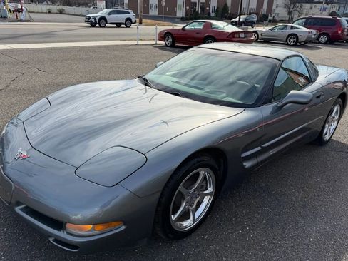 Used 2003 Chevrolet Corvette Coupe w/ Preferred Equipment Group image 6