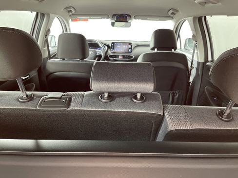 Used 2022 Hyundai Santa Fe Blue image 15