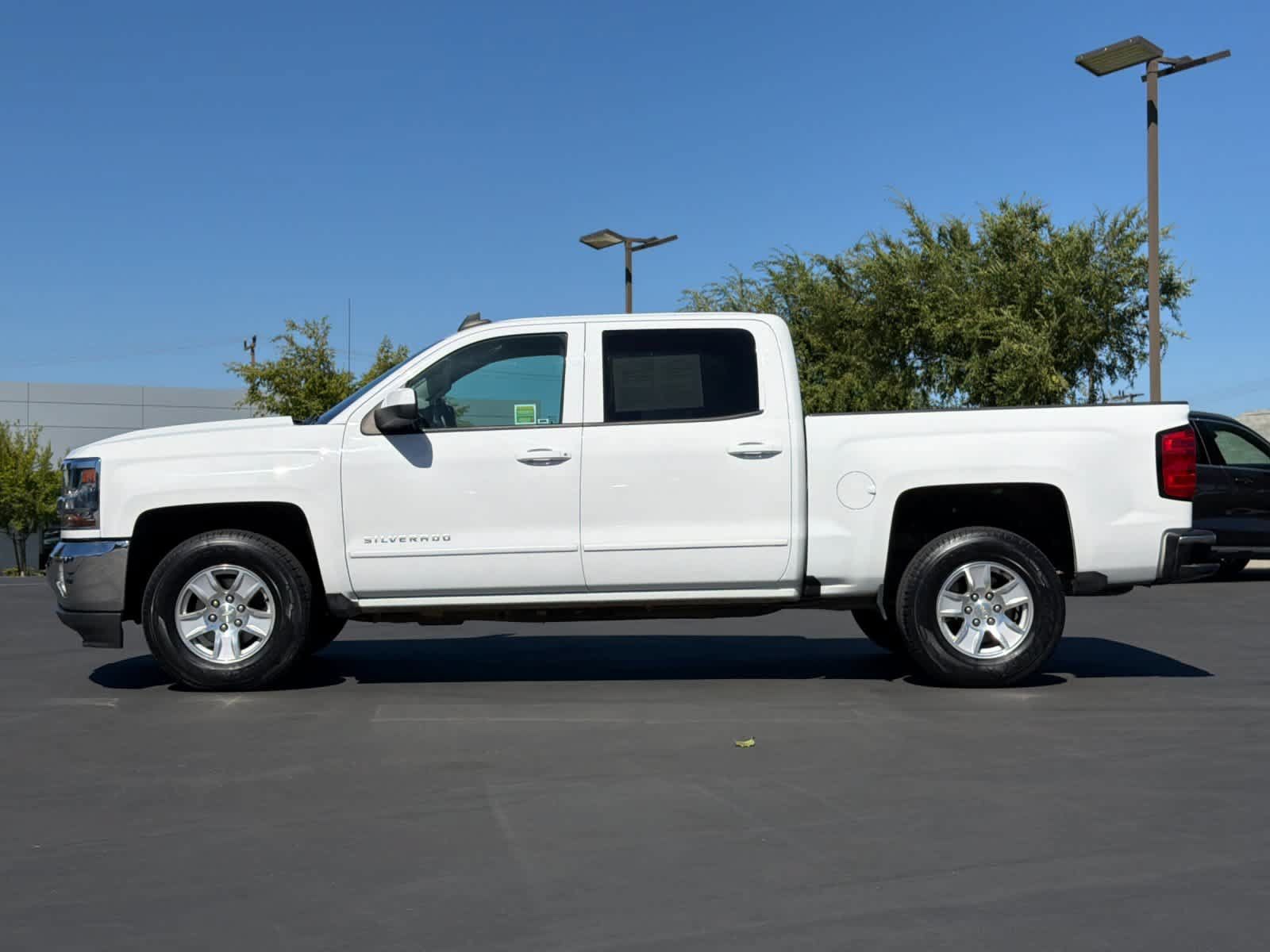 Used 2017 Chevrolet Silverado 1500 LT w/ All Star Edition RWD image 9