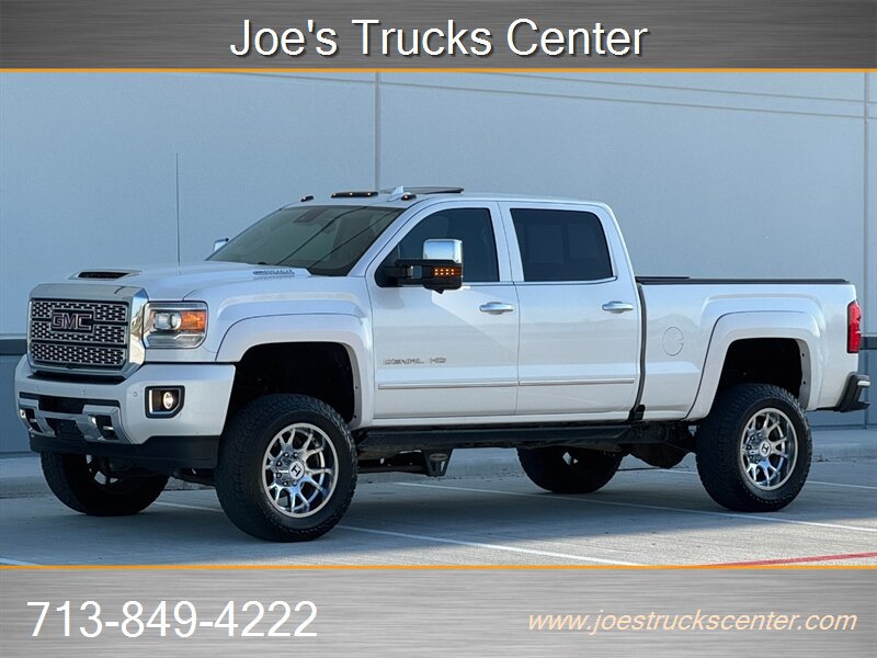 Used 2019 GMC Sierra 3500 Denali w/ Duramax Plus Package AWD/4WD image 2