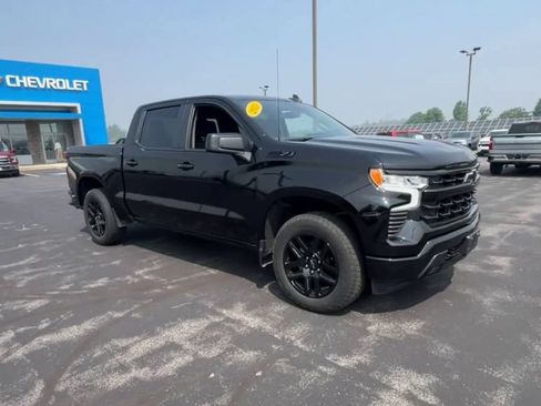 Certified 2023 Chevrolet Silverado 1500 RST w/ Z71 Off-Road Package AWD/4WD image 2