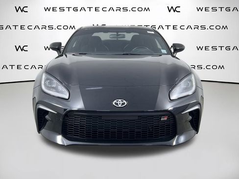 Used 2022 Toyota GR86 Premium image 2