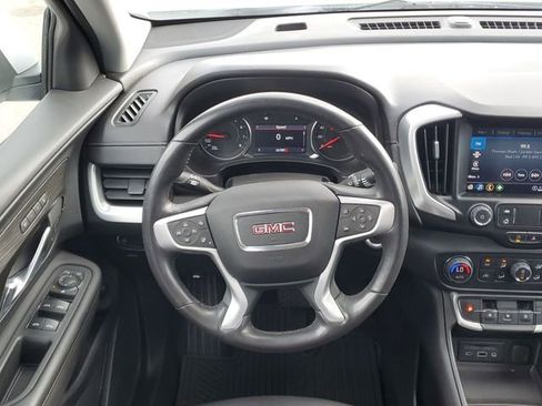 Certified 2022 GMC Terrain SLT image 28