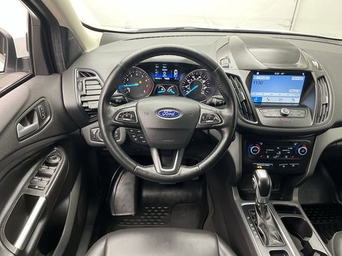 Used 2019 Ford Escape SEL image 13
