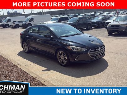 Used 2017 Hyundai Elantra Limited w/ Limited Ultimate Package 05