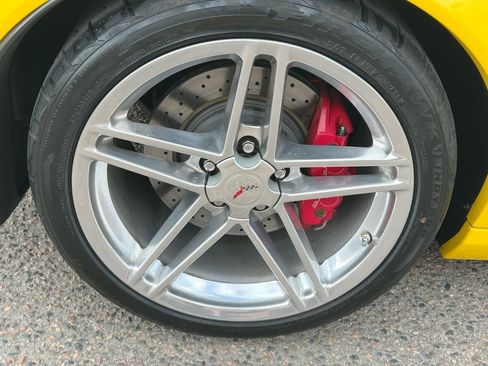 Used 2007 Chevrolet Corvette Z06 RWD image 19